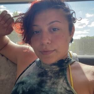 Meet your Posher, Jade